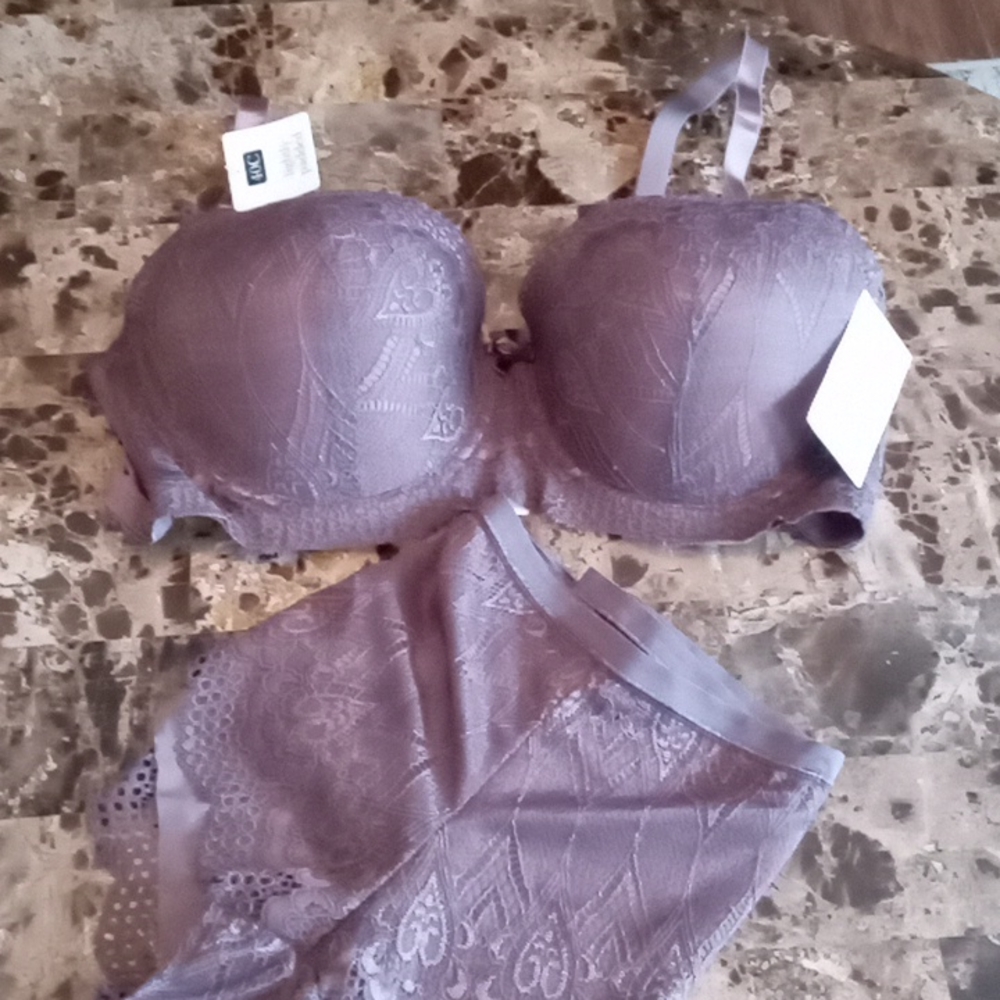 ☃️Bra & Panty Set - Picture 8 of 8